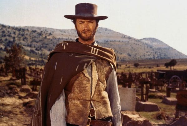 El Dinosaurio Clint Eastwood 01